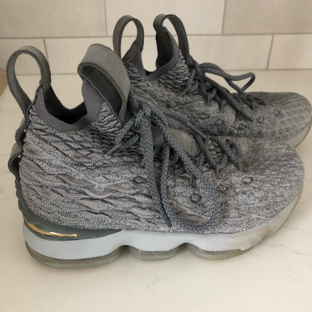 Nike LeBron 15 GS City Edition